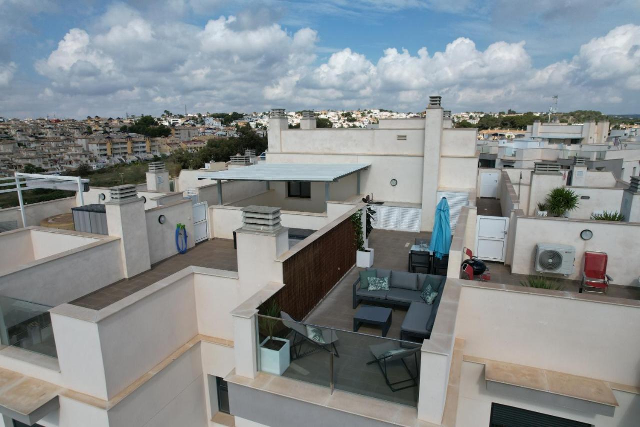 Luxurious Flat & Private Rooftop In Villamartin Orihuela Costa Dehesa de Campoamor  Zewnętrze zdjęcie